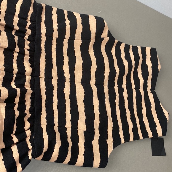 4.collective Designer Dress - Picture 8 of 8